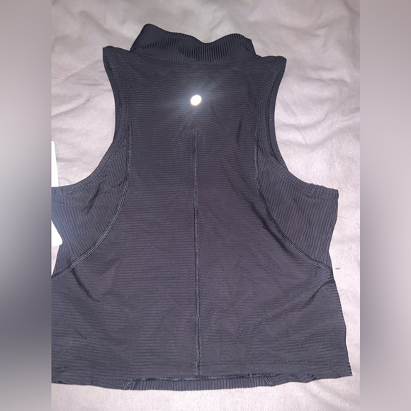 LULULEMON TOP - Picture 6 of 6